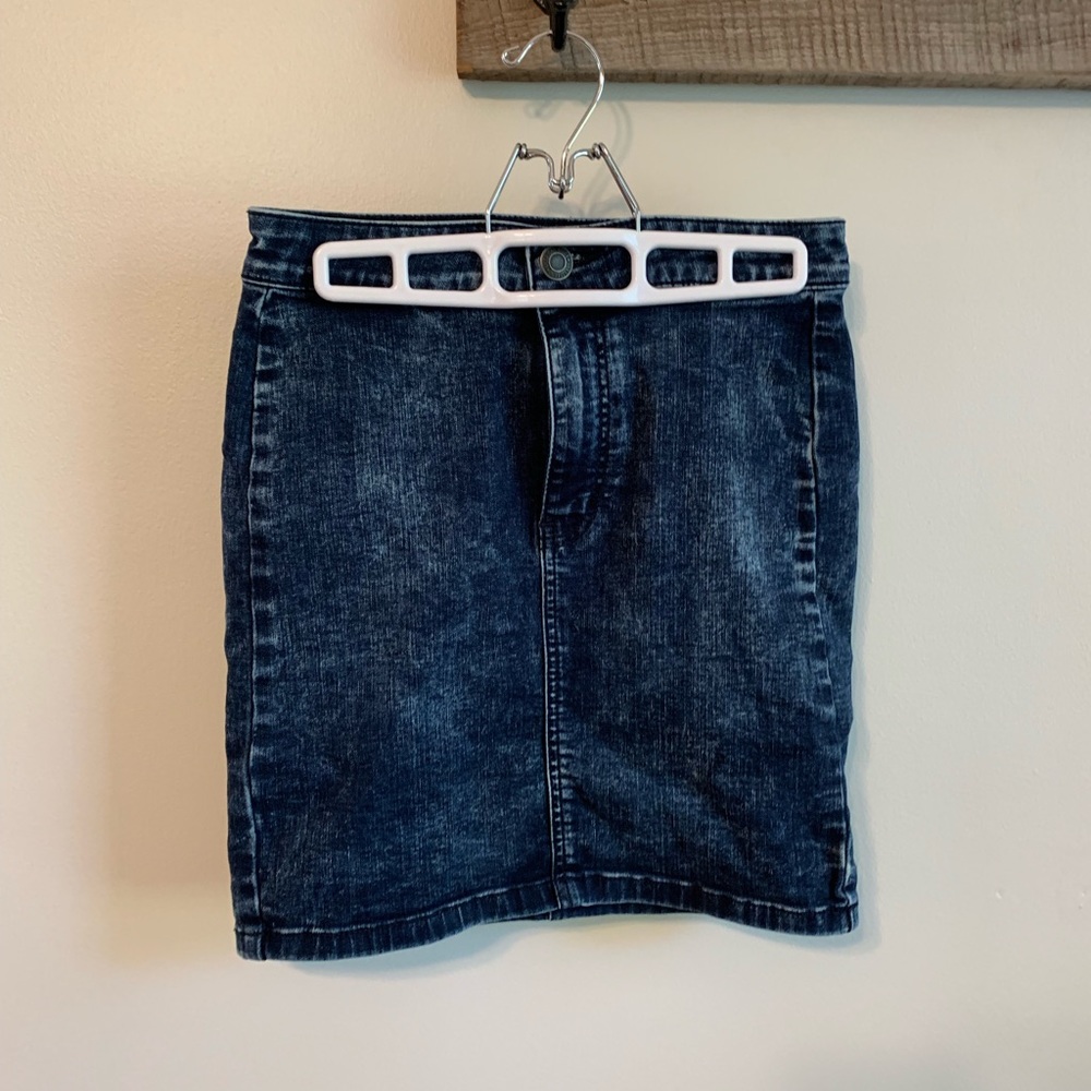 American Eagle super stretch skirt